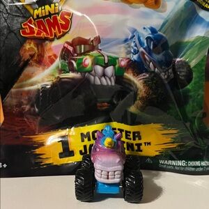 Monster Jam Mini - SPARKLE SMASH 2025 Series 20 / #540